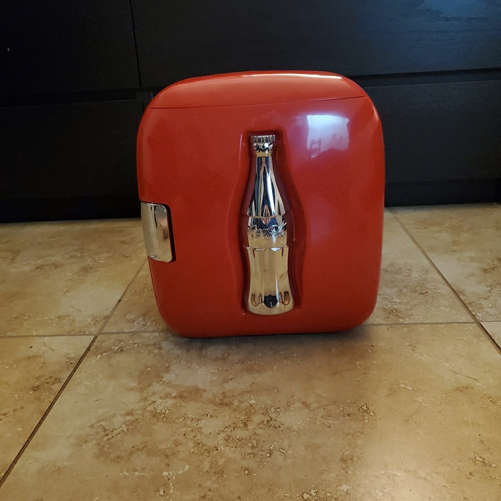 Coca-Cola Mini fridge